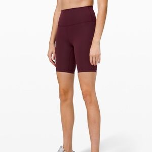 Lululemon shorts (Wunder Train High Rise Short)